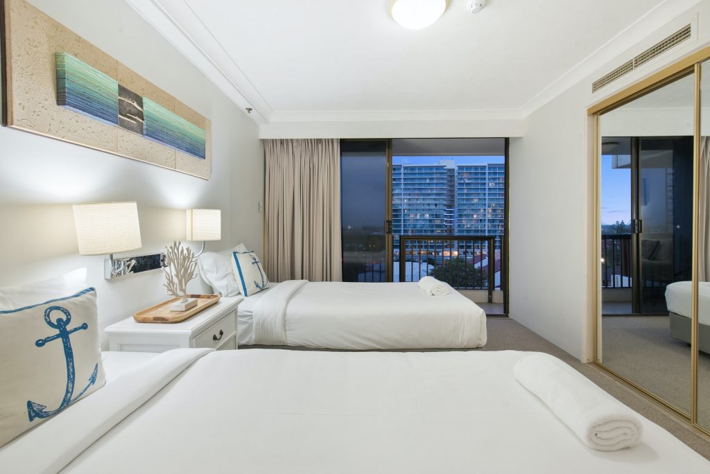 what is a serviced apartment